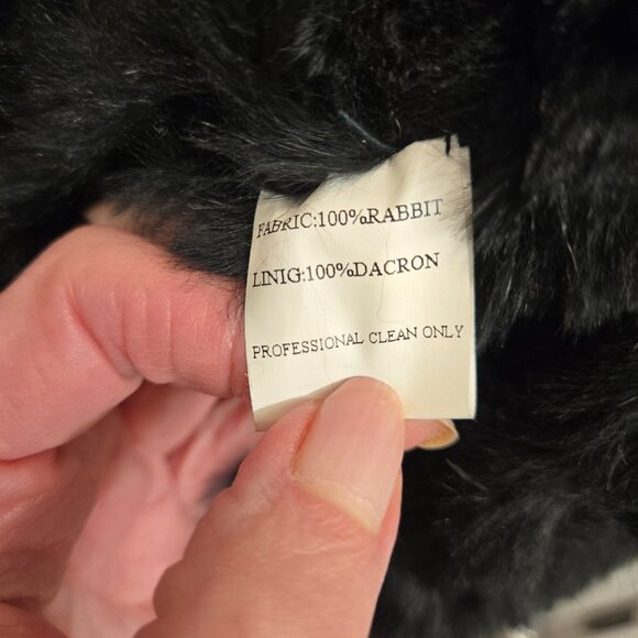 Elegant Italian Rabbit Fur Knit Long Coat - Picture 8 of 9